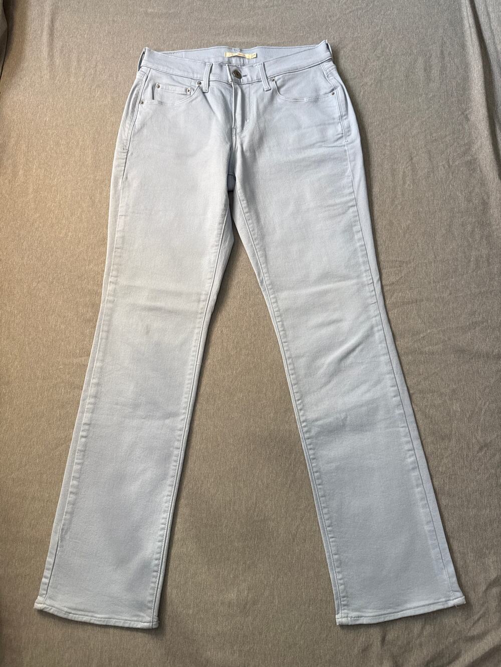 Levi’s 505 Straight Leg Jeans Size 27 Light Wash Denim Women's